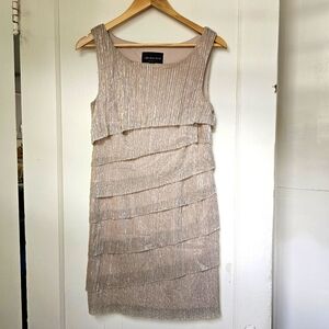 Tiered gold/silver shimmer dress (6P)